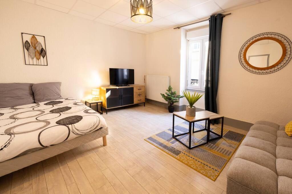 L'Urbain B - Tout Equipe - Centre-Ville Gare Montluçon Zewnętrze zdjęcie